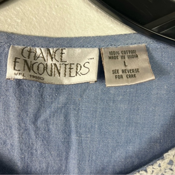 Blue chambray Lace crochet pearl floral patchwork vintage with pocket size large - Picture 3 of 10